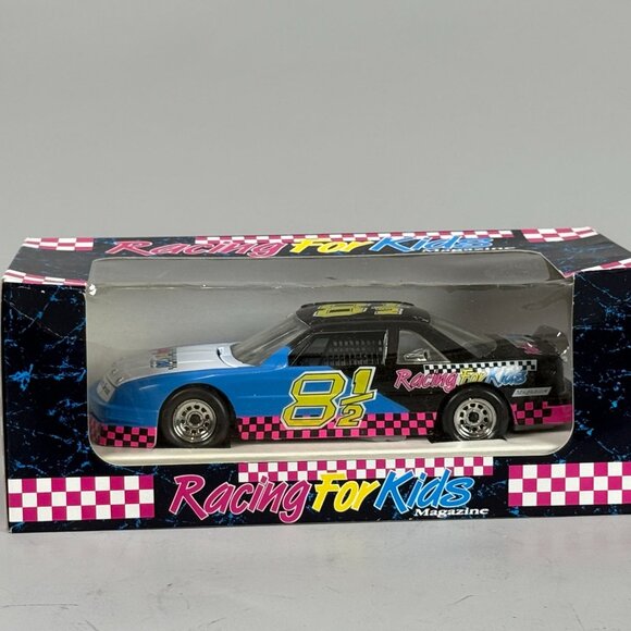 1991 Revell Nascar Promo Racing For Kids Magazine 8 1/2 Stock Car 1:24 Vintage - Picture 2 of 6